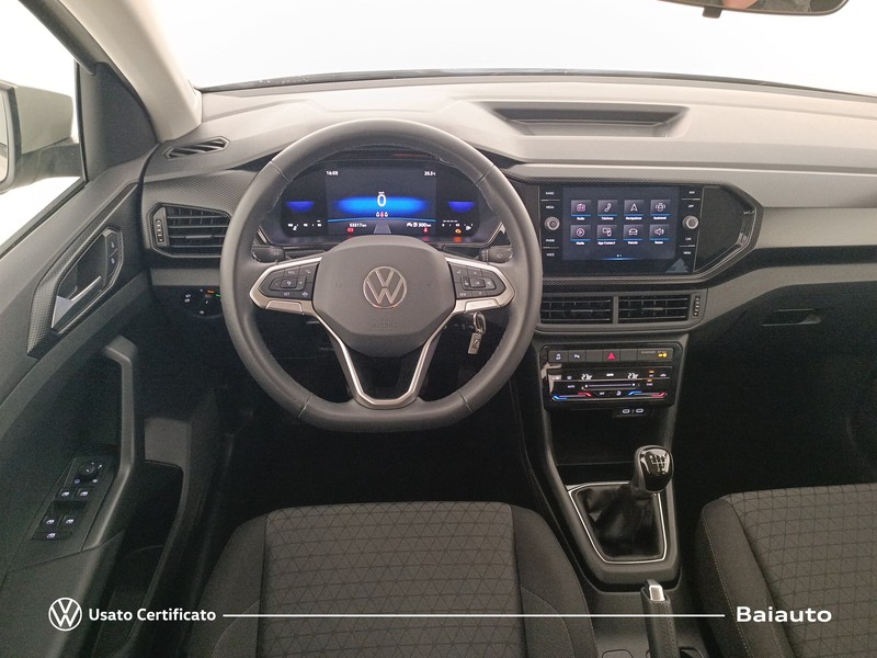 7 - Volkswagen T-Cross 1.0 tsi 95cv style