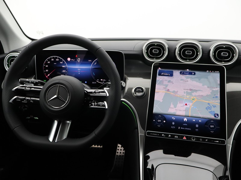 13 - Mercedes GLC suv 300 de plug in hybrid amg line advanced plus 4matic 9g-tronic