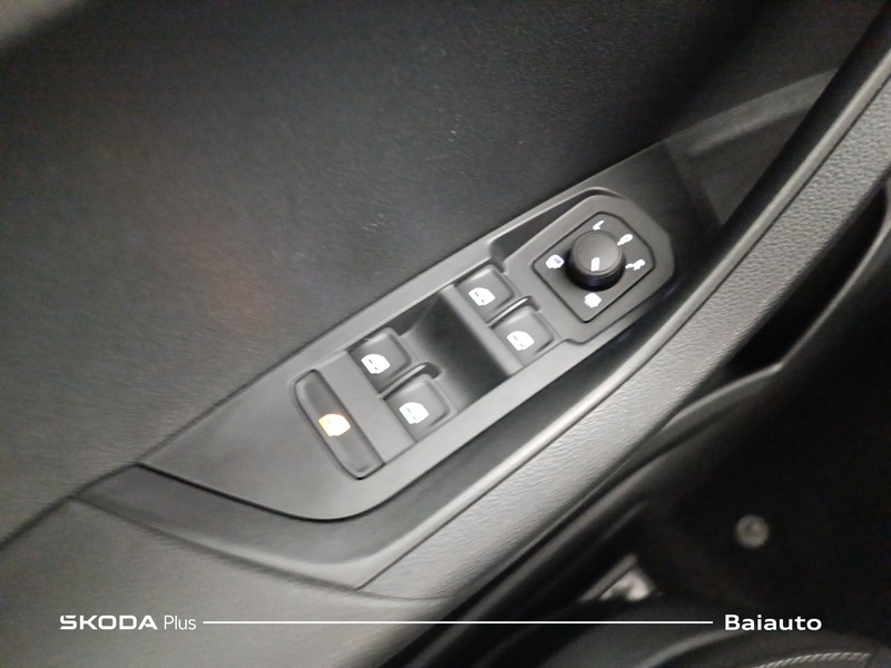 19 - Skoda Karoq 2.0 tdi evo scr 150cv executive 4x4 dsg