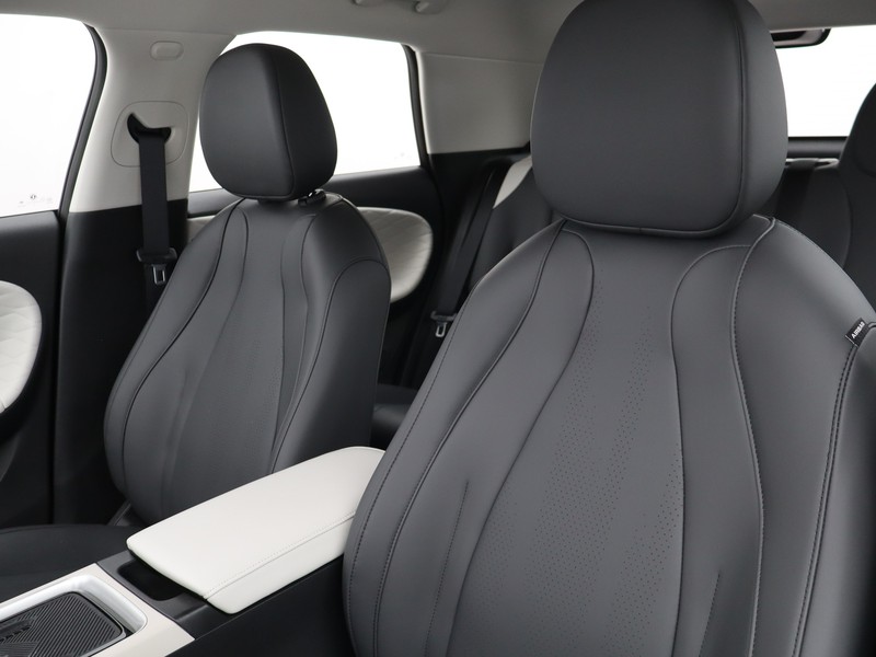 7 - Dongfeng Box 32,6 kwh style edition