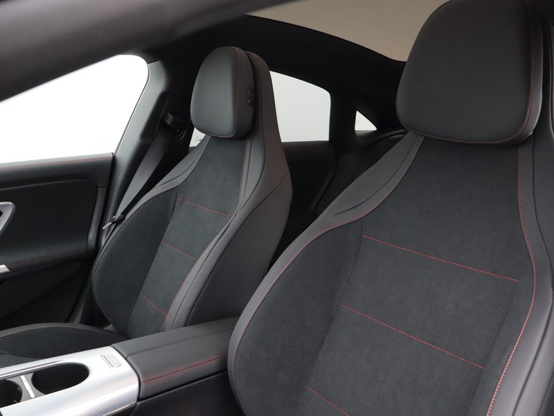 7 - Mercedes CLA 200 advanced plus auto