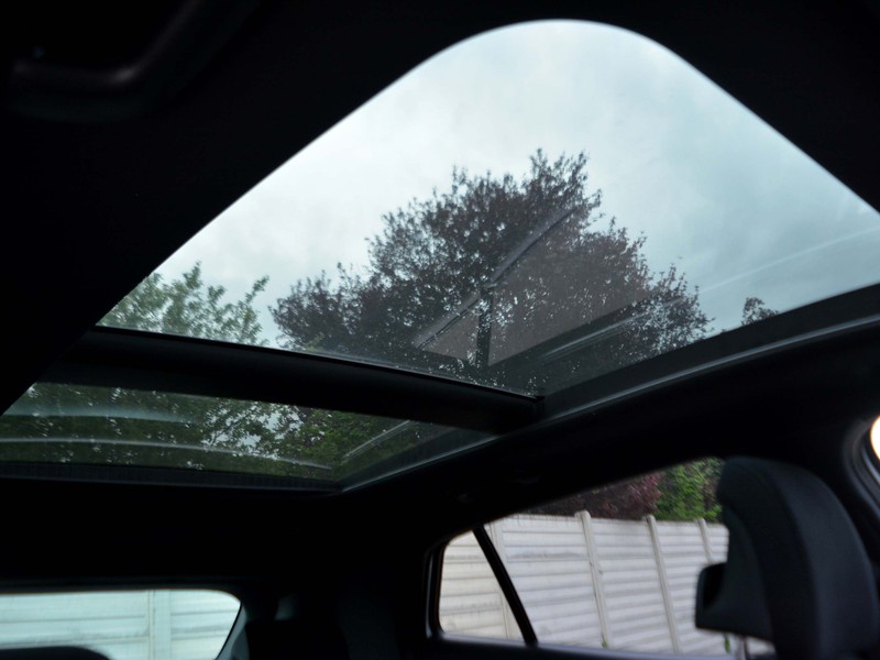 13 - Kia Sportage 1.6 t-gdi mhev 160cv special edition sunroof pack dct