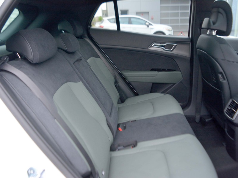 7 - Kia Sportage 1.6 t-gdi mhev 160cv special edition sunroof pack dct