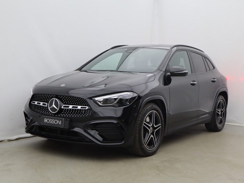 1 - Mercedes GLA 250 amg line premium plus 4matic 8g-dct