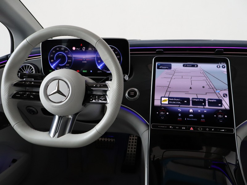 13 - Mercedes EQE 350 premium plus 4matic