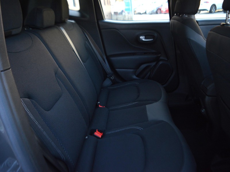 7 - Jeep Renegade 1.5 turbo t4 mhev summit 2wd