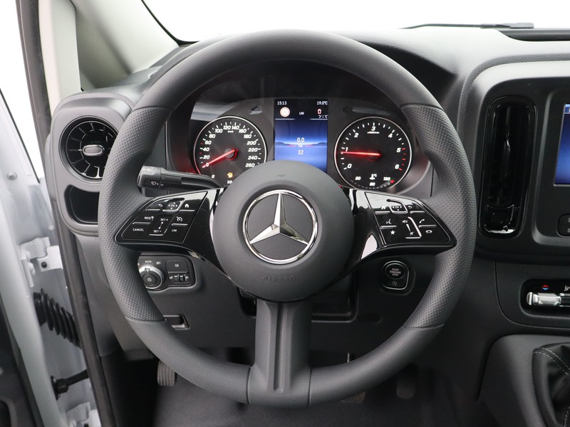 13 - Mercedes Vans Vito Furgone PRO 110 CDI Long