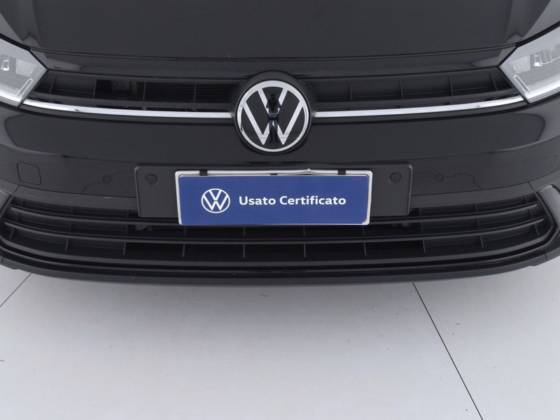 13 - Volkswagen Polo 1.0 tsi 95cv life dsg