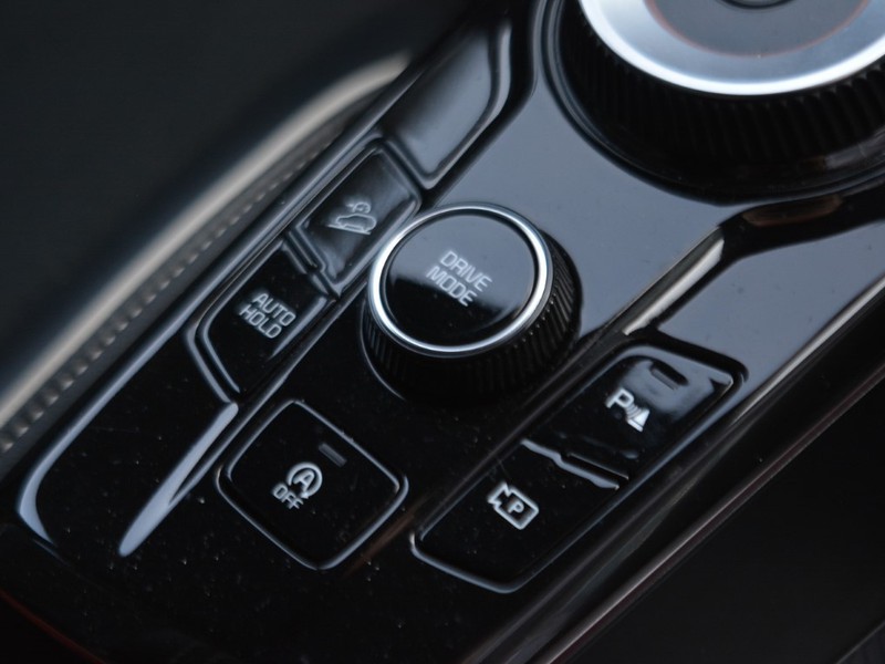 19 - Kia Sportage 1.6 crdi mhev gt-line dct