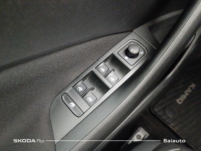 19 - Skoda Kamiq 1.0 tsi 110cv ambition