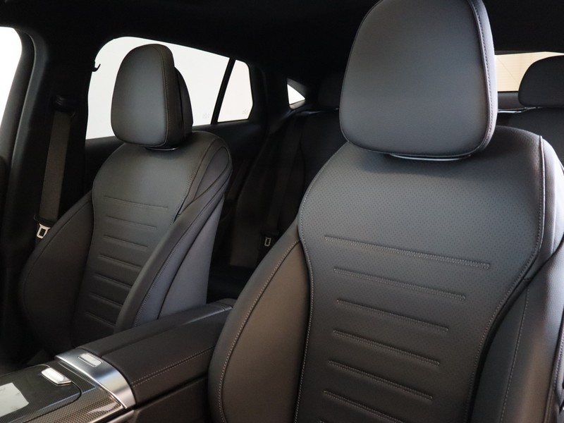 7 - Mercedes GLC coupe 300 d amg line premium 4matic 9g-tronic