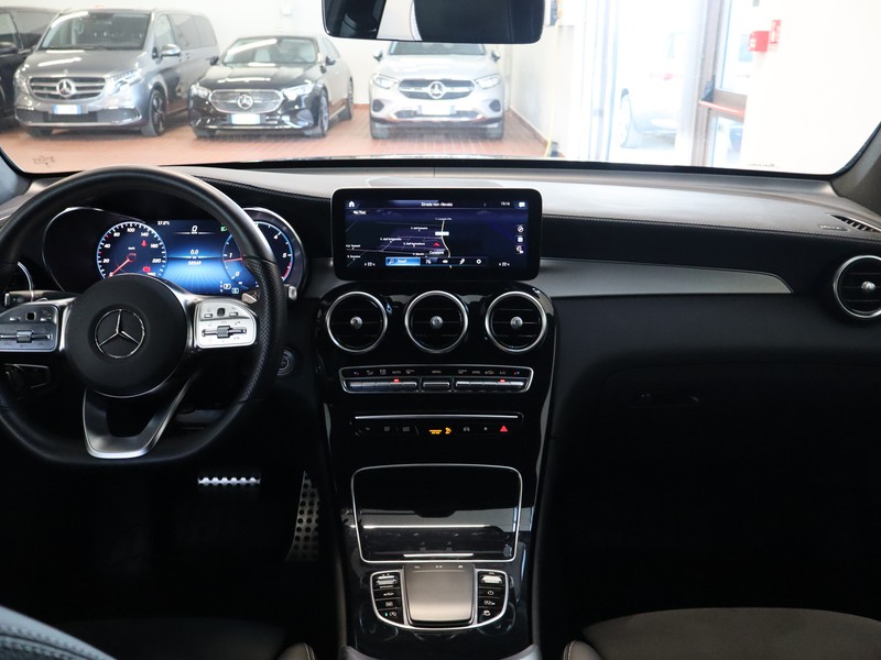 13 - Mercedes GLC coupe 220 d premium 4matic 9g-tronic plus