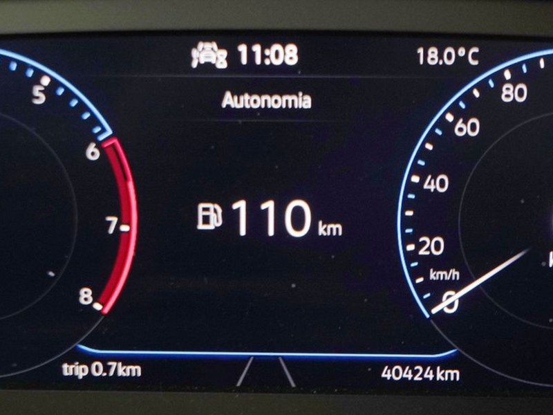 31 - Volkswagen T-Cross 1.0 tsi 110cv advanced