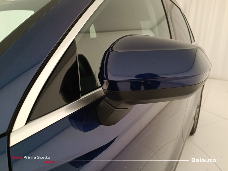 25 - Audi Q3 35 2.0 tdi business advanced s tronic