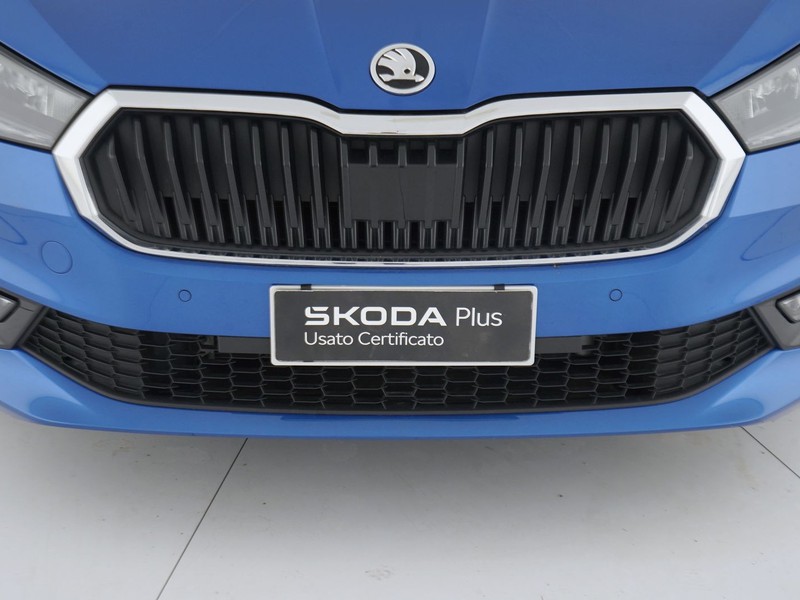 13 - Skoda Fabia 1.0 tsi 95cv 130 edition