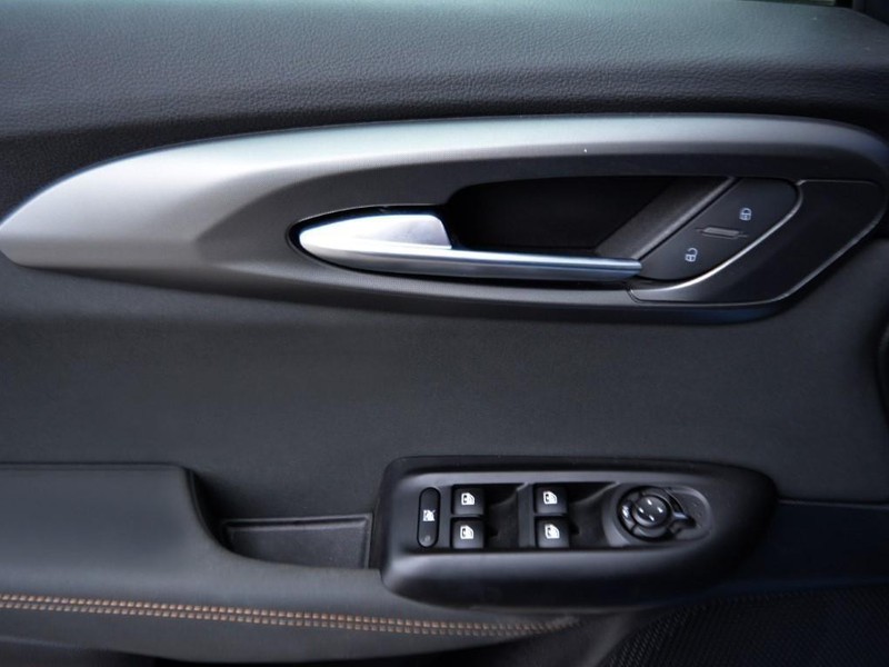 13 - Alfa Romeo Tonale 1.5 hybrid 160cv veloce tct7