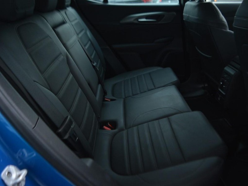 7 - Alfa Romeo Tonale 1.5 hybrid 160cv veloce tct7