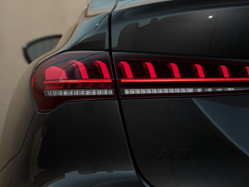 7 - Audi A5 berlina 2.0 tdi mhev+ 204cv business advanced