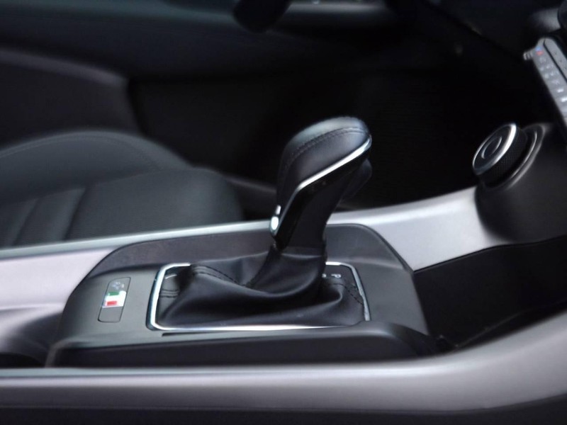 13 - Alfa Romeo Tonale 1.5 hybrid 160cv ti tct7