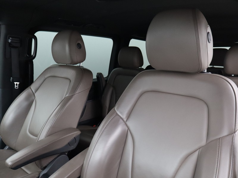 7 - Mercedes Vans Classe V long 300 d premium 4matic 9g-tronic plus