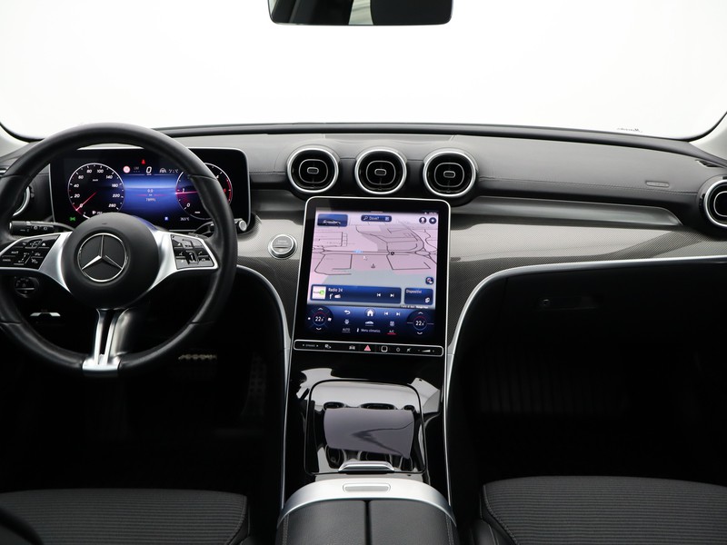 13 - Mercedes Classe C station wagon all-terrain 220 d mild hybrid premium 4matic 9g-tronic
