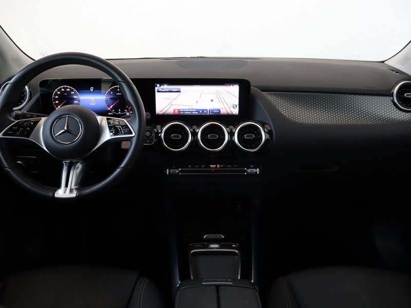 13 - Mercedes Classe B 180 d progressive advanced 8g-dct