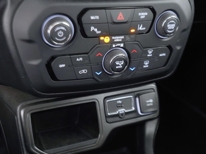 25 - Jeep Renegade 1.0 t3 limited 2wd