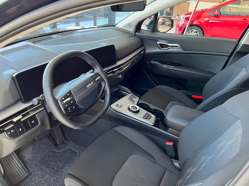 7 - Kia Sportage 1.6 t-gdi phev style 2wd at6