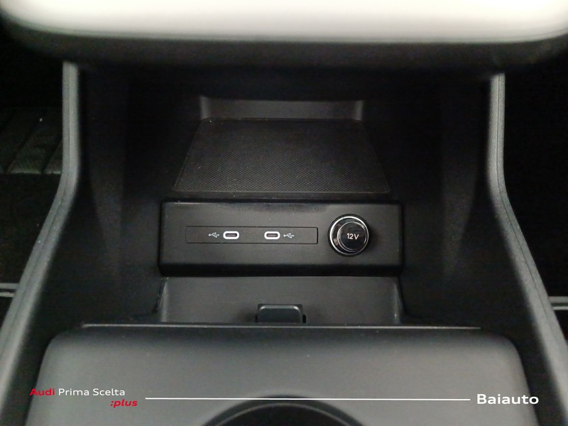 13 - Audi Q4 e-tron sportback e-tron 45 business quattro
