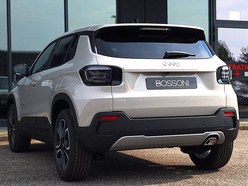 7 - Jeep Avenger 1.2 turbo e-hybrid mhev 110cv summit fwd edct6