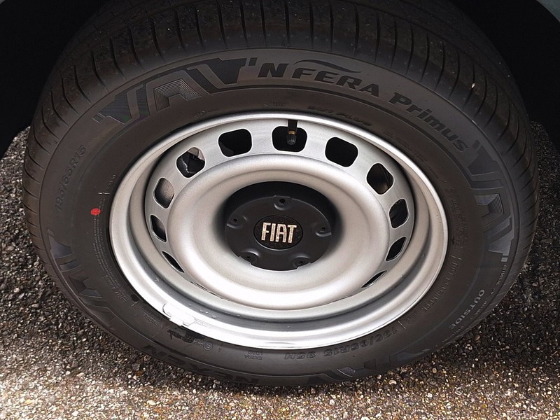 13 - Fiat Professional Doblò Van M 1.5 Diesel 100 Cv Manuale