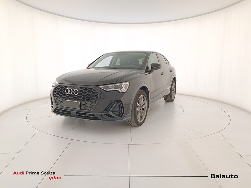 1 - Audi Q3 sportback 35 2.0 tdi s tronic