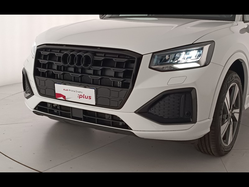 13 - Audi Q2 30 2.0 tdi business advanced