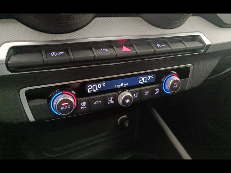 19 - Audi Q2 30 2.0 tdi business advanced