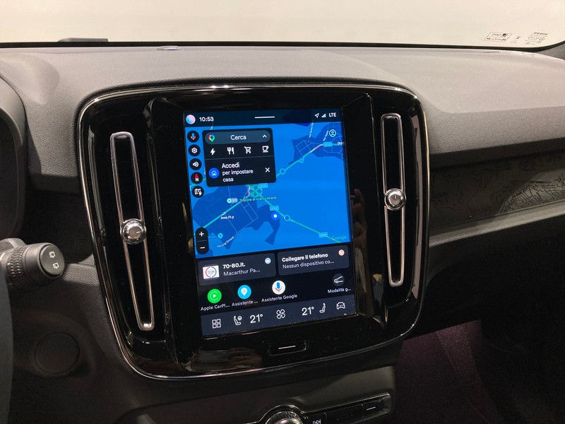 13 - Volvo XC40 single motor plus rwd edt