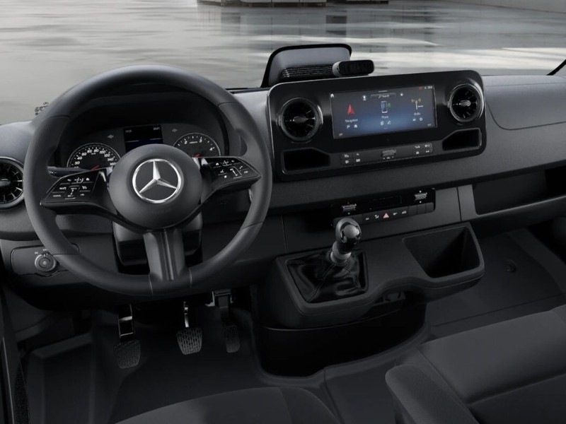7 - Mercedes Vans Sprinter 317 rwd 2.0 cdi f 37/35 pro