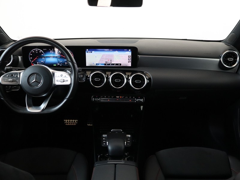13 - Mercedes Classe A 250 e plug-in hybrid (e eq-power) premium 8g-dct