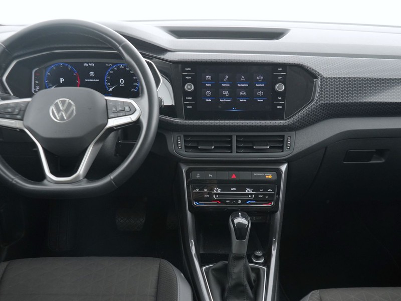 7 - Volkswagen T-Cross 1.0 tsi 110cv advanced dsg