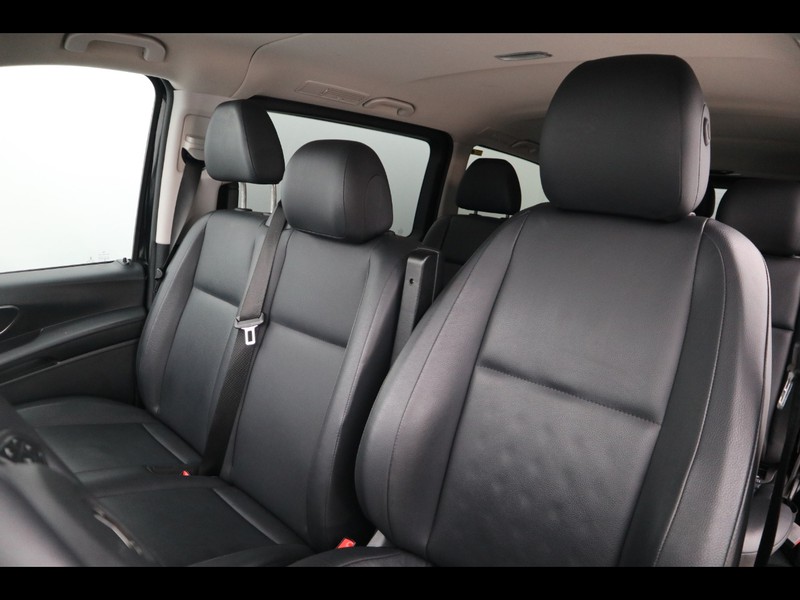 7 - Mercedes Vans Vito 116 cdi long tourer pro auto my20