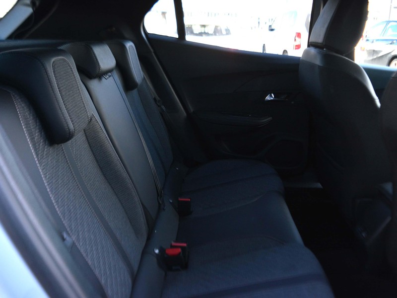 7 - Peugeot 2008 1.2 puretech 100cv allure s&s