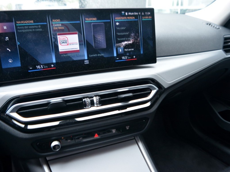 19 - BMW Serie 3 touring 320d mild hybrid 48v xdrive steptronic