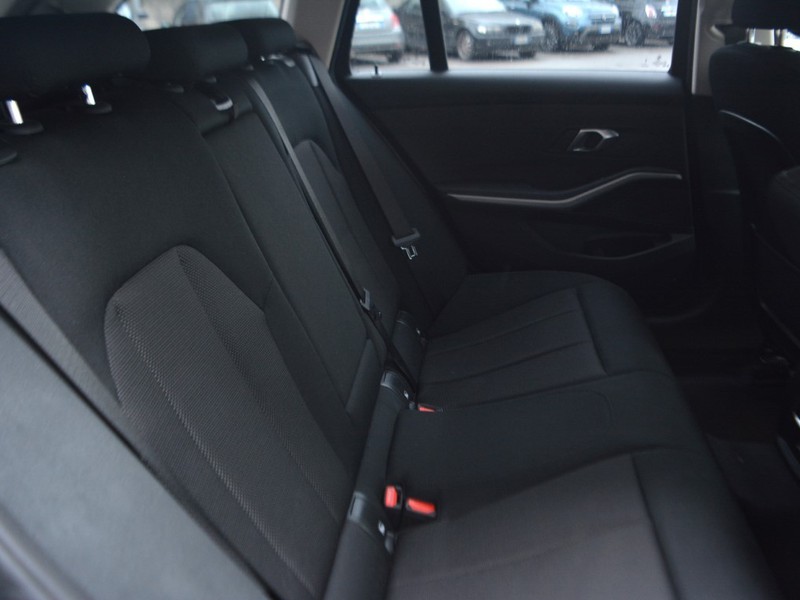 7 - BMW Serie 3 touring 320d mild hybrid 48v xdrive steptronic