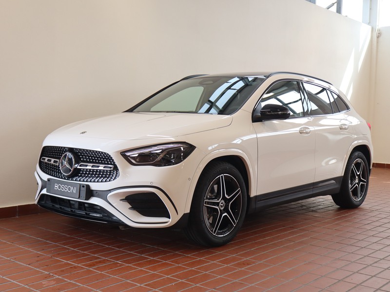 1 - Mercedes GLA 200 d amg line extra 8g-dct