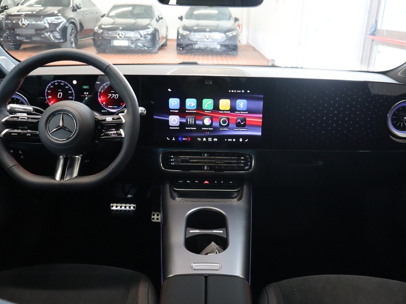 13 - Mercedes CLA 180 advanced plus auto