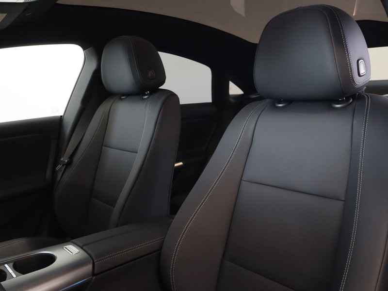 7 - Mercedes CLA 180 advanced plus auto