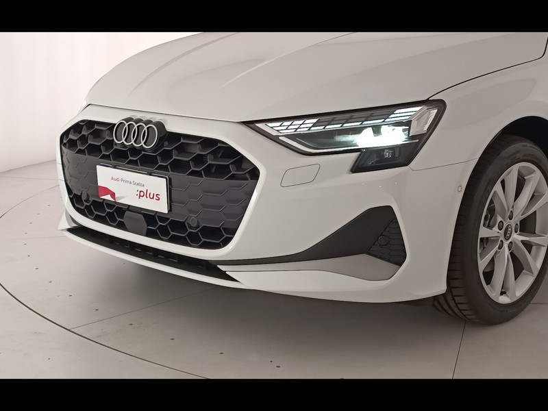 13 - Audi A3 sportback 2.0 tdi 116cv business advanced