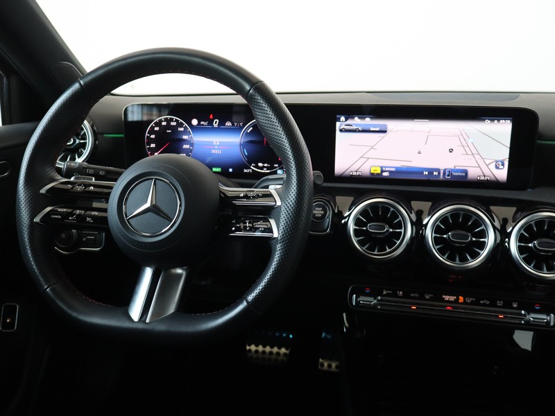 13 - Mercedes Classe A 250 e plug-in hybrid amg line advanced plus digital edition speedshift dct amg 8g