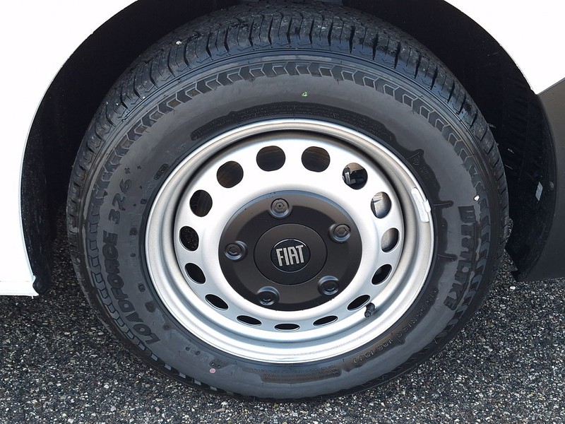 13 - Fiat Professional Scudo Serie 3 Van M 1.5Diesel 120 Cv Manuale