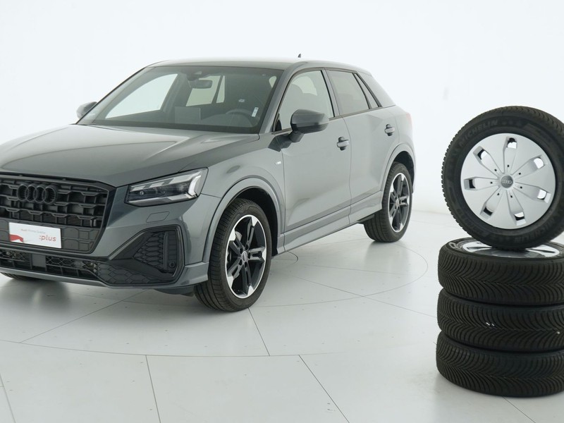 37 - Audi Q2 30 2.0 tdi s line edition