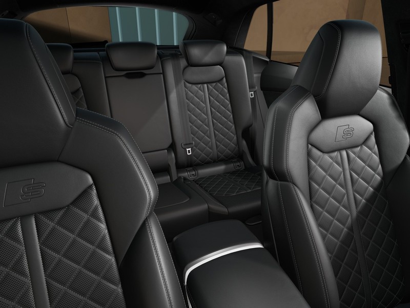 7 - Audi Q8 3.0 v6 tdi mhev 286cv s line edition quattro tiptronic